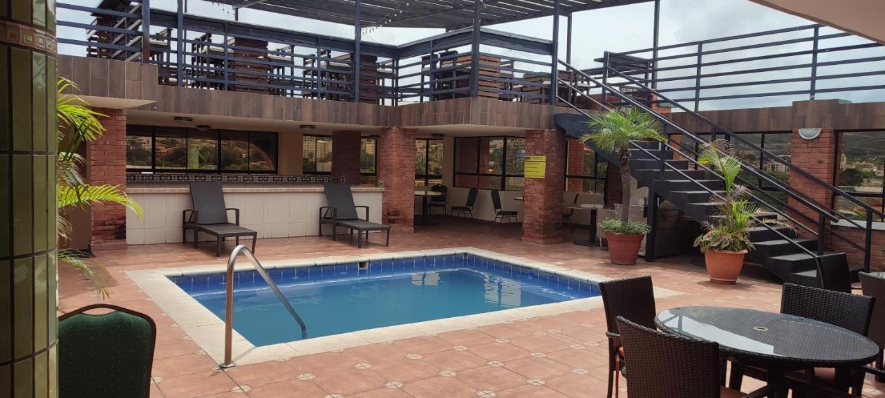 Florencia Plaza Hotel Тегусигалпа Екстериор снимка